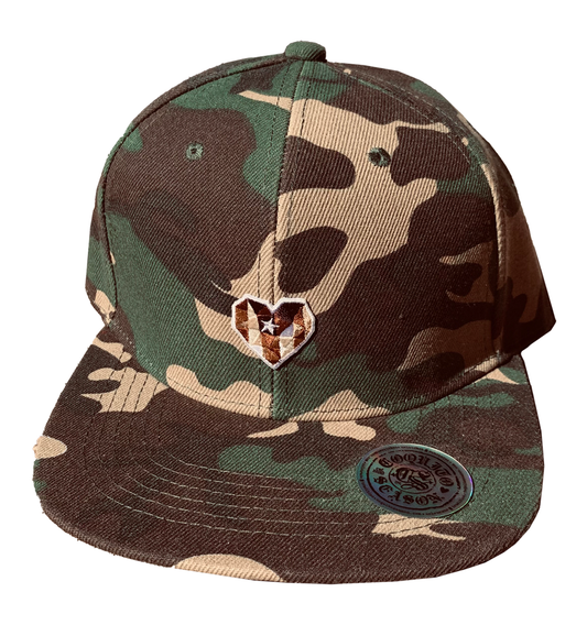 A2 - Corazón Borincano – Flat Bill Vintage Snapback (Camo/Brown)