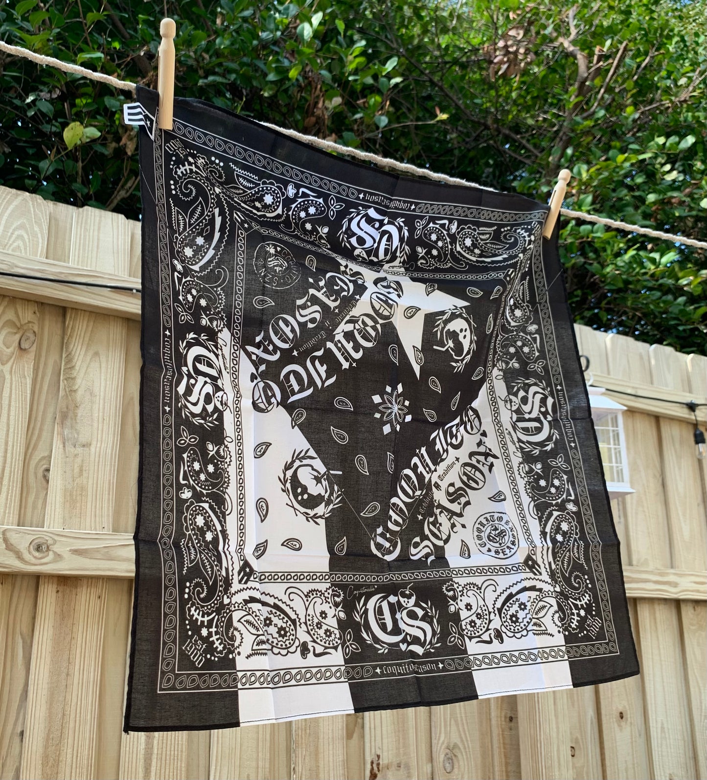B2 - Bandana Puerto Rican Flag 🇵🇷 | Black Out | Premium 100% Cotton